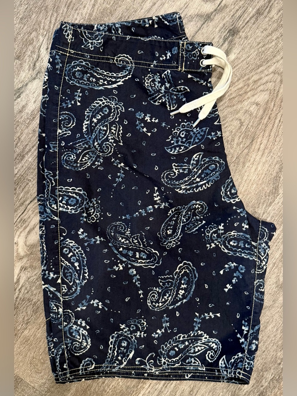 Rare vintage Polo Ralph Lauren Men’s Paisley Swim Board Shorts Size 32